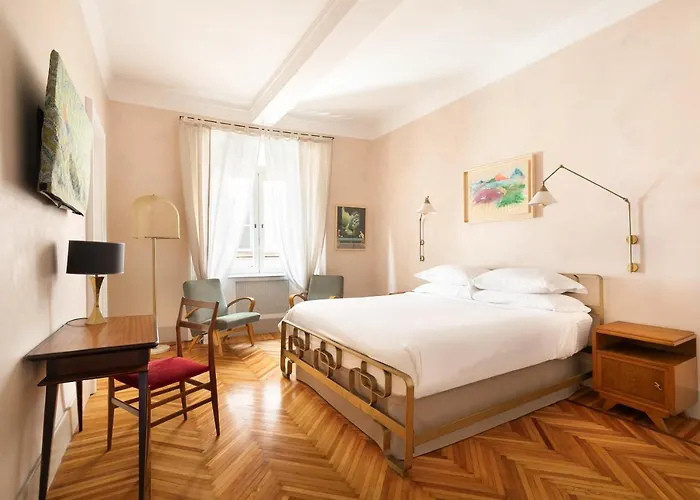 Casa Madama, A Burghesius * 로마